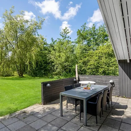 Dom wakacyjny Two-bedroom In Hemmet